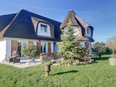 Villa - 332 m² - 8 pièces