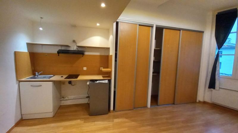 Studio - 28 m² - 1 pièce