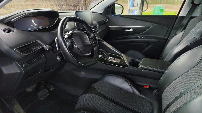 Peugeot 3008 1.2 PureTech 130 Eat6 Crossway