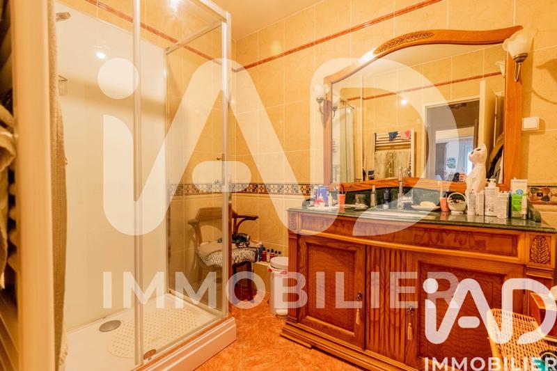 Appartement - 81 m² - 3 pièces