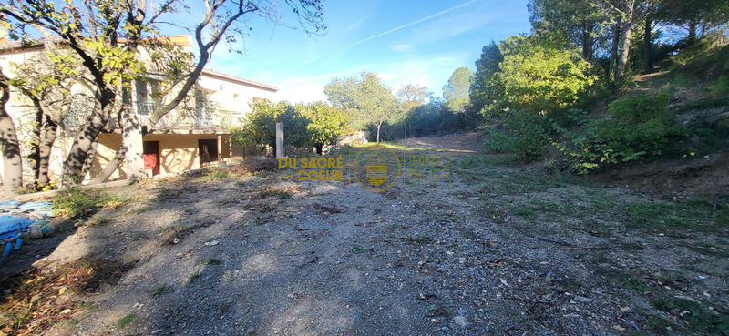 Maison - 139 m² - 6 pièces