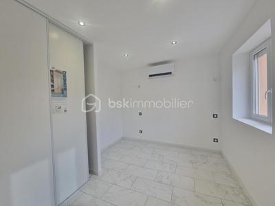 Duplex - 53 m² - 4 pièces