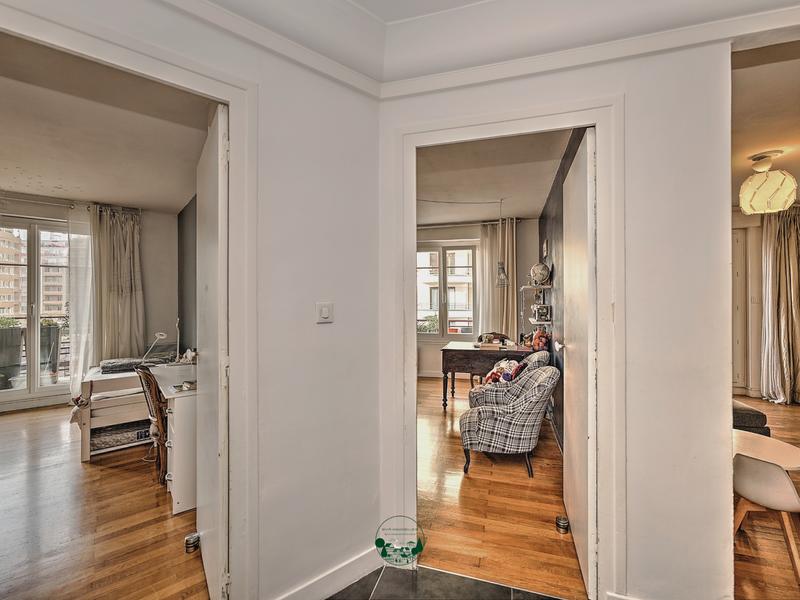 Appartement - 94 m² - 4 pièces