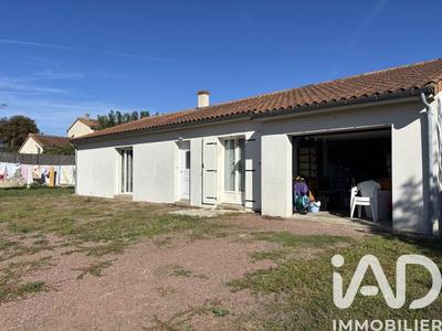 Maison - 96 m² - 4 pièces