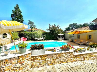 Villa - 230 m² - 7 pièces