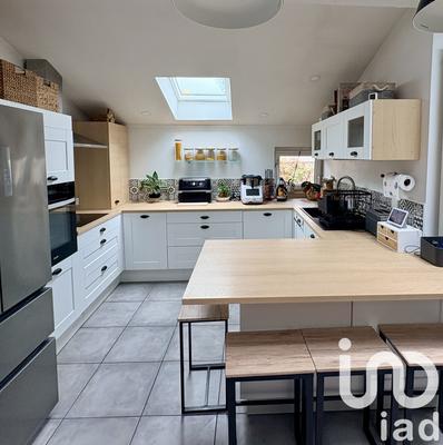 Maison - 105 m² - 4 pièces