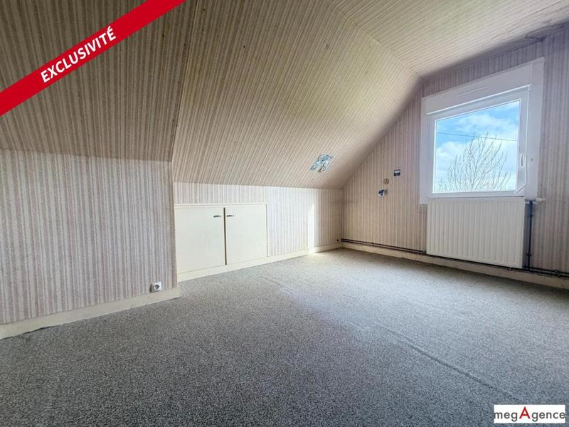 Maison traditionnelle - 97 m² - 7 pièces