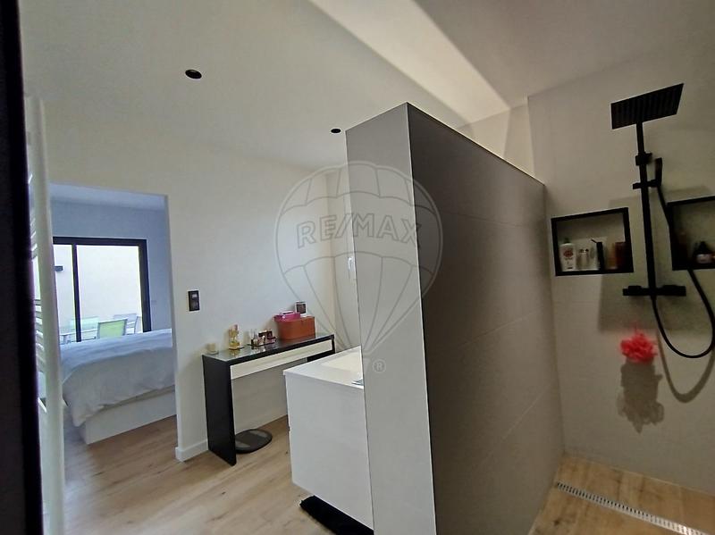 Maison - 178 m² - 6 pièces