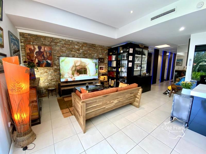 Duplex - 110 m² - 5 pièces