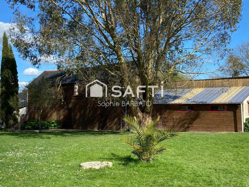 Maison - 199 m² - 7 pièces