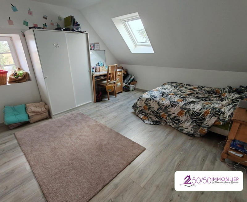 Maison - 95 m² - 5 pièces