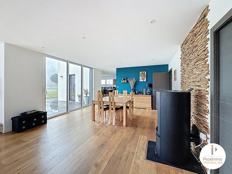 Maison - 166 m² - 4 pièces