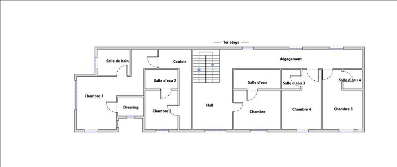 Maison - 220 m² - 9 pièces