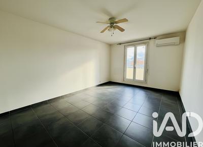 Appartement - 79 m² - 4 pièces