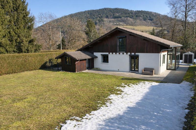 Maison - 121 m² - 4 pièces