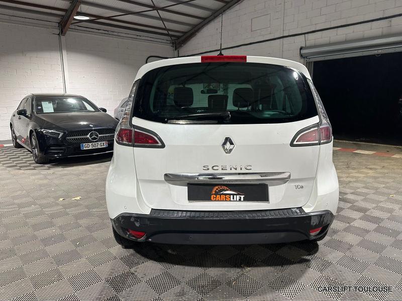 Renault Scénic TCe 130 Energy Bose Edition