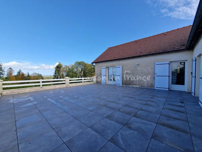 Maison - 160 m² - 7 pièces