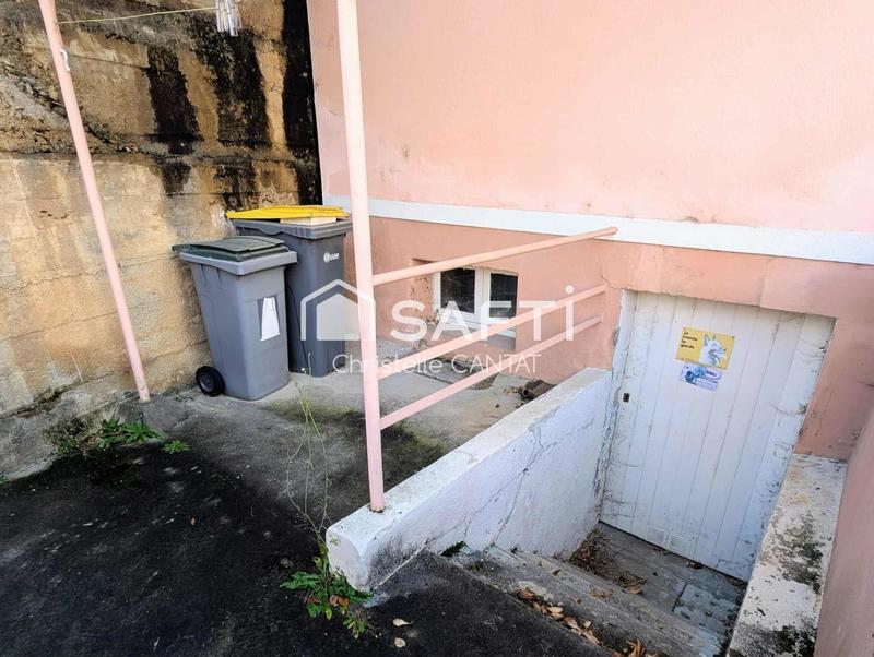 Maison - 80 m² - 5 pièces