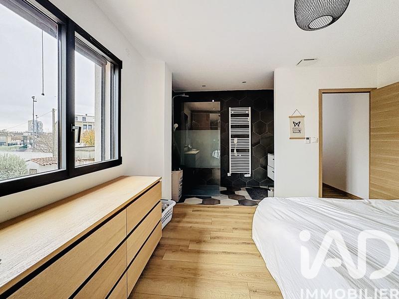 Maison - 152 m² - 5 pièces