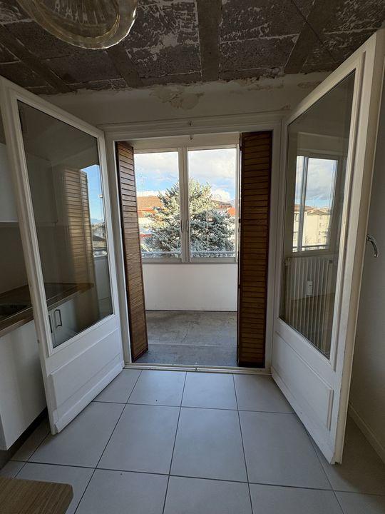 Appartement - 56 m² - 3 pièces