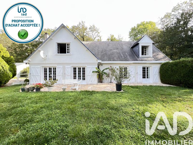 Maison - 208 m² - 8 pièces