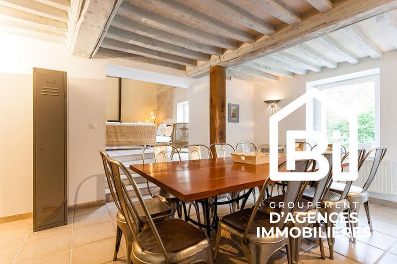 Maison en pierre - 172 m² - 7 pièces
