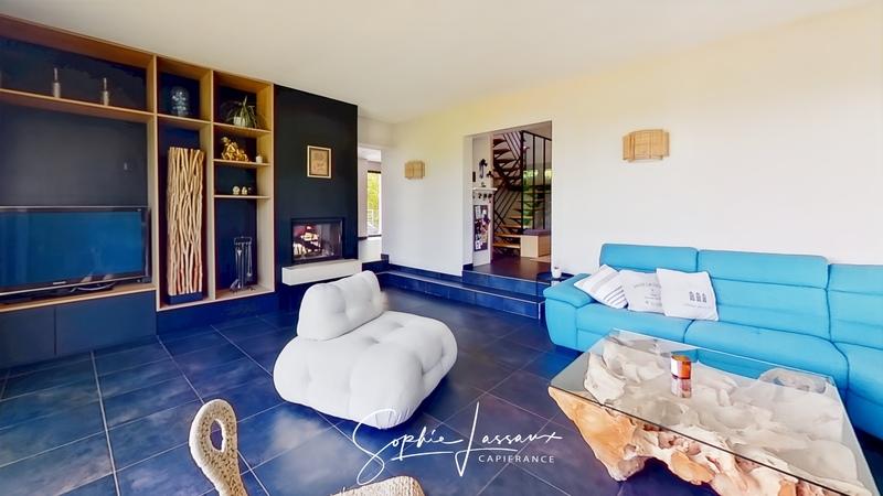 Villa - 181 m² - 7 pièces