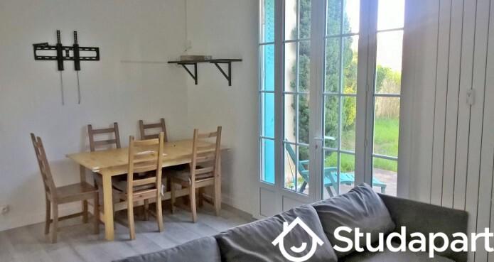 Chambre - 14 m² - 1 pièce