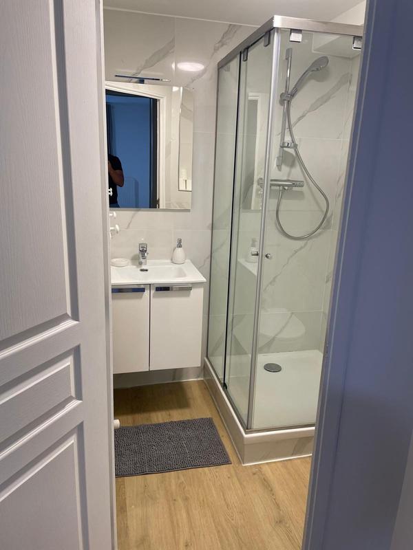 Maison - 265 m² - 9 pièces