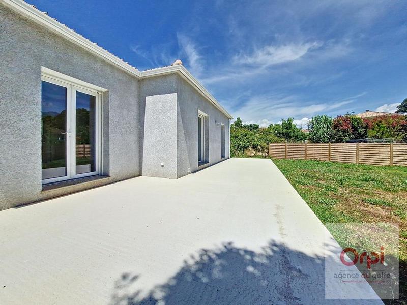 Villa - 84 m² - 4 pièces