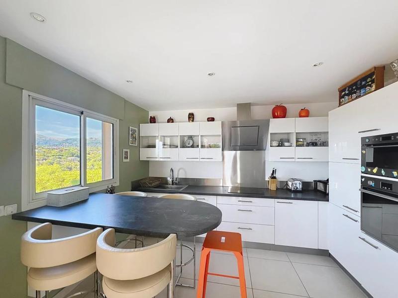 Maison - 125 m² - 4 pièces