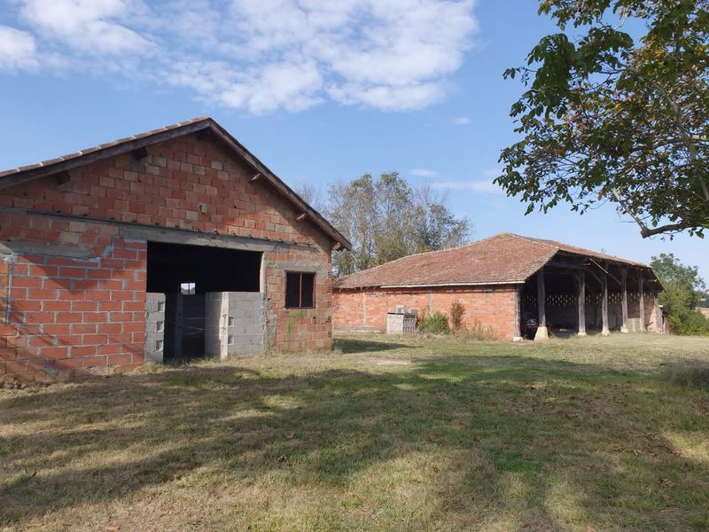 Maison - 300 m² - 10 pièces