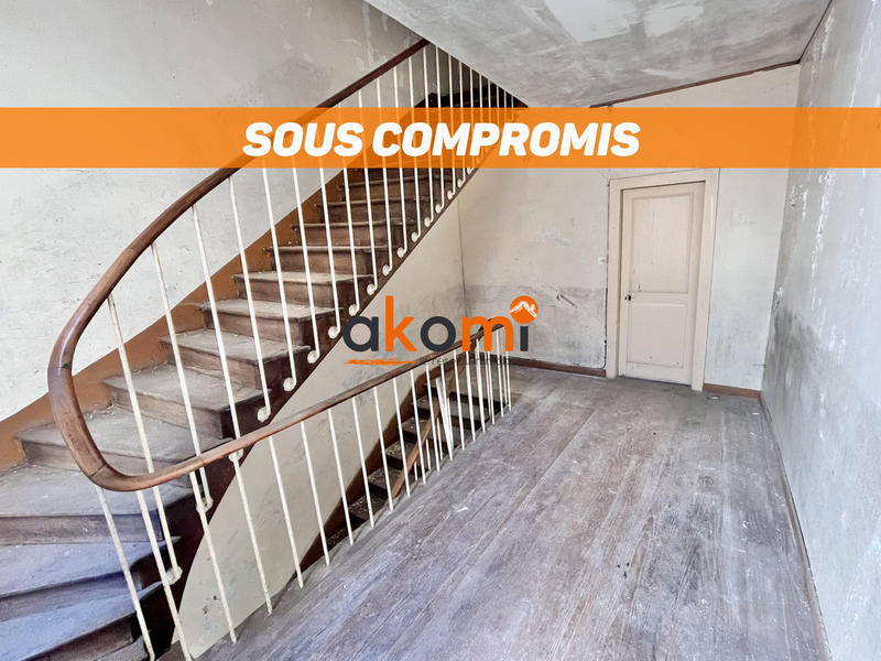 Maison - 217 m² - 10 pièces