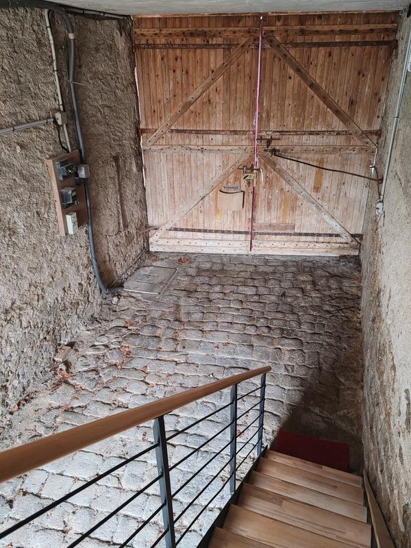 Demeure - 196 m² - 11 pièces