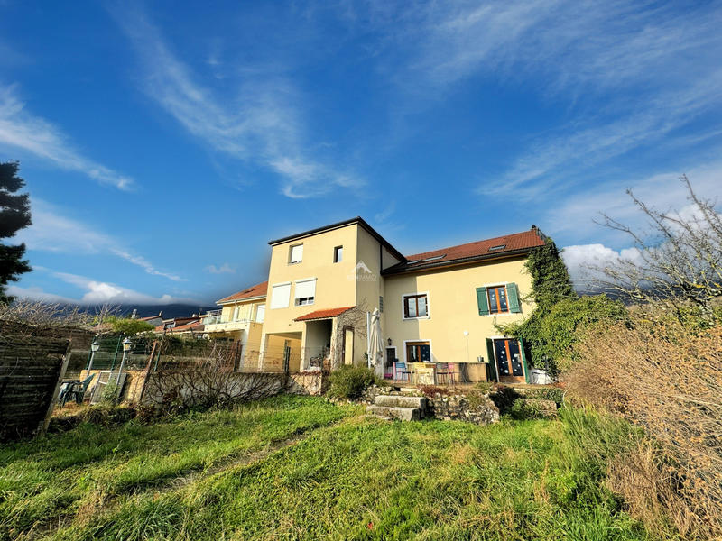 Maison - 173 m² - 7 pièces