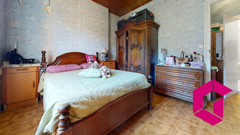 Maison - 120 m² - 7 pièces