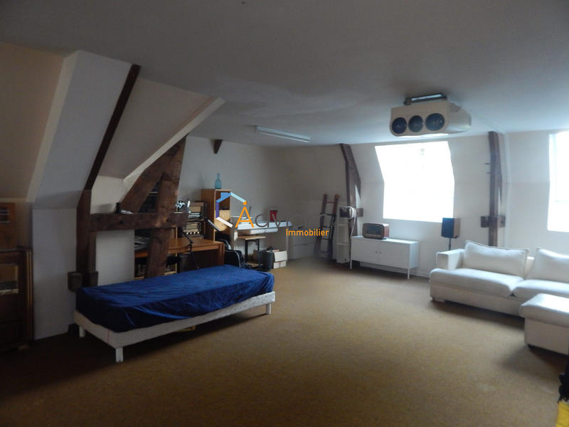 Villa - 250 m² - 8 pièces