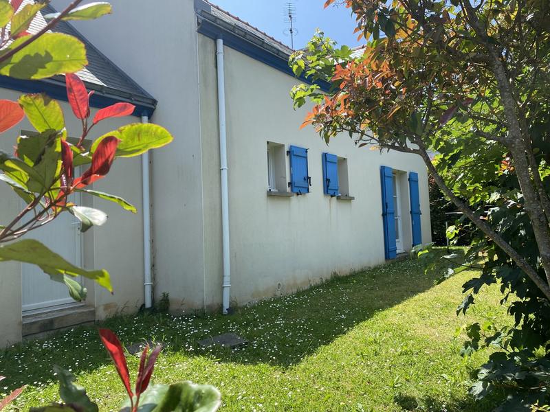 Maison - 92 m² - 6 pièces