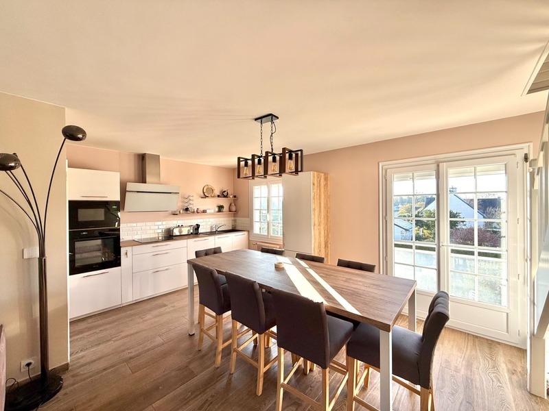 Maison - 105 m² - 5 pièces