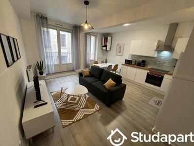 Chambre - 28 m² - 1 pièce