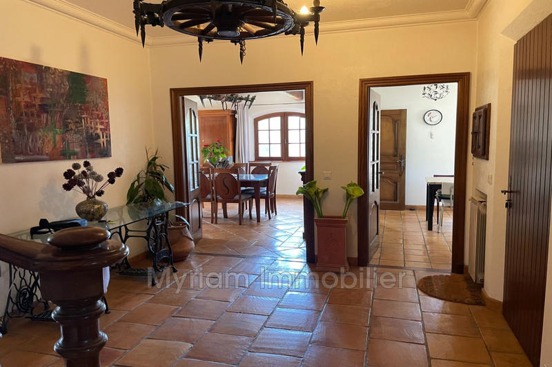 Maison - 176 m² - 5 pièces