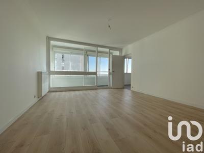Appartement - 95 m² - 5 pièces