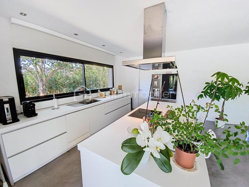 Maison - 168 m² - 5 pièces