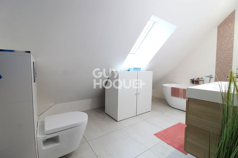 Maison - 127 m² - 5 pièces