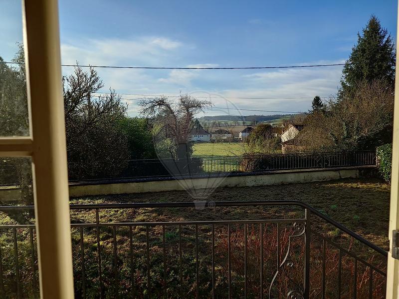 Maison - 97 m² - 3 pièces