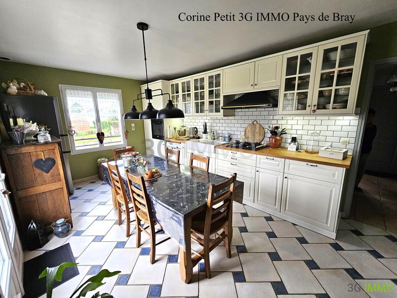 Maison - 193 m² - 8 pièces