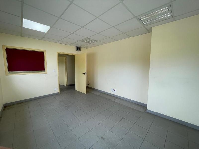 Local d'activité / Entrepôt - 580 m²