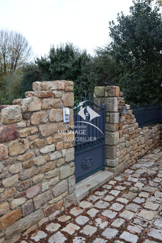 Maison - 182 m² - 6 pièces