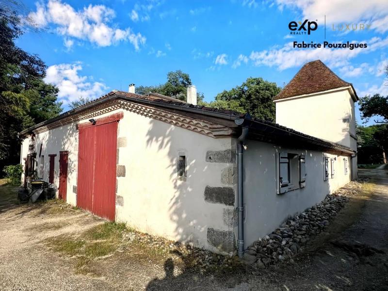Propriété - 533 m² - 20 pièces