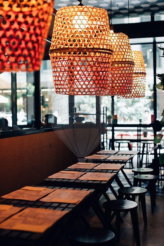 Hôtellerie / Restauration - 183 m² - 2 pièces